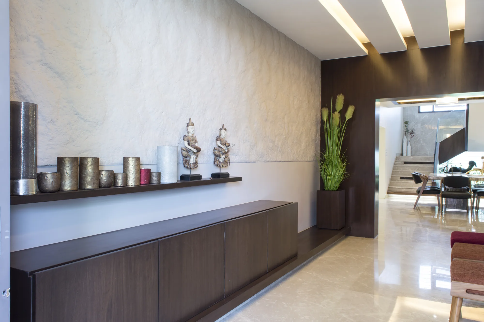 Arrival spaces · Lightwell